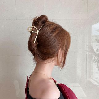 【新品】ヘアアクセサリー　ヘアクリップ　まとめ髪　ヘアバレッタ　大きい　おしゃれ(バレッタ/ヘアクリップ)