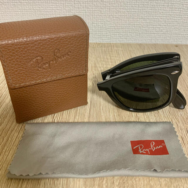 Ray-Ban “FOLDING WAYFARER”  折り畳み サングラス