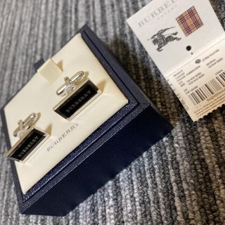 バーバリー(BURBERRY)の正規品 バーバリー カフス カフリンクス  箱 タグ付き(カフリンクス)