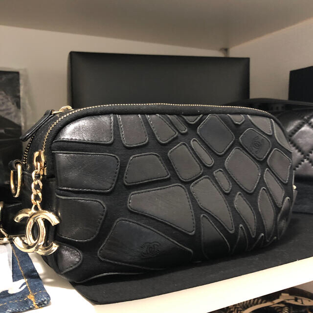 CHANELショルダーバックレディース