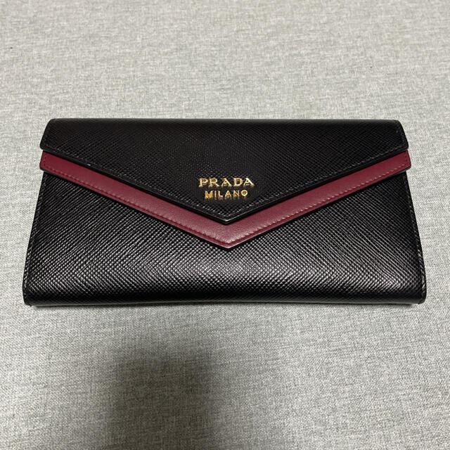 PRADA 長財布　バイカラー