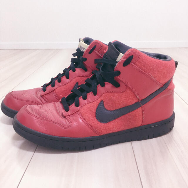 《大人気 DUNK》NIKE スニーカー ナイキ ダンクHI 黒 赤 27cm