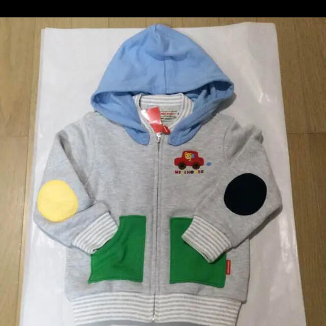 mikihouse(ミキハウス)の新品　ミキハウス  パーカー100 キッズ/ベビー/マタニティのキッズ服男の子用(90cm~)(ジャケット/上着)の商品写真