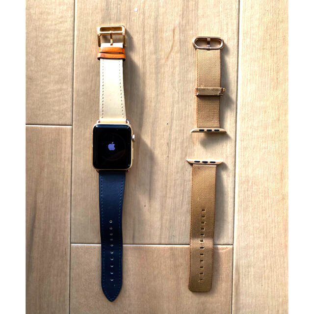 Apple Watch(アップルウォッチ)のApple Watch Series2 42mm ゴールド アルミニウム メンズの時計(腕時計(デジタル))の商品写真