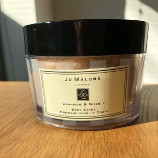 ジョーマローン(Jo Malone)のジョーマローン　Jo Malone  ゼラニウム &ナッツ　ボディスクラブ (ボディスクラブ)