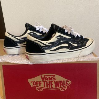 ヴァンズ(VANS)のVANS  (スニーカー)