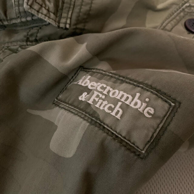 Abercrombie&Fitch(アバクロンビーアンドフィッチ)の美品　Abercrombie&Fitch ミリタリージャケット　アバクロ メンズのジャケット/アウター(ミリタリージャケット)の商品写真