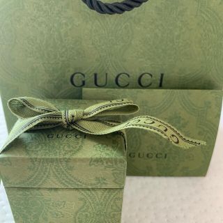 グッチ(Gucci)のGUCCI バレンタイン(バンダナ/スカーフ)