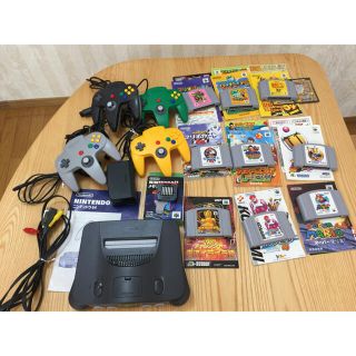 ニンテンドウ64(NINTENDO 64)のかなさま専用！任天堂６４本体、コントローラー4個、カセット9本(家庭用ゲーム機本体)