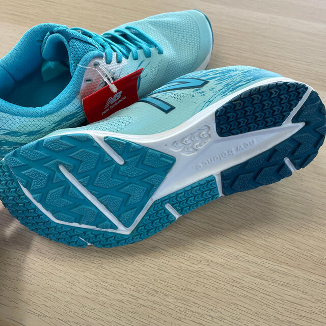 New Balance(ニューバランス)のニューバランス スニーカー レディース 23.5センチ レディースの靴/シューズ(スニーカー)の商品写真