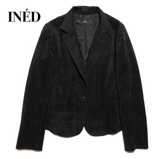 イネド(INED)のイネド スウェードジャケット 黒 15サイズ 大きい 美品日本製 シンプル 上品(テーラードジャケット)