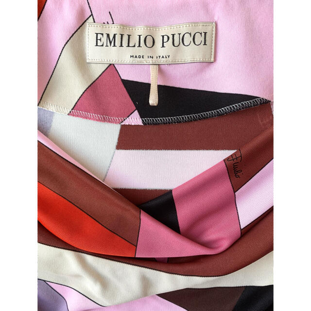 EMILIO PUCCI(エミリオプッチ)の訳有り　EMILLIO PUCCI ひざ丈ワンピース　38 レディースのワンピース(ひざ丈ワンピース)の商品写真