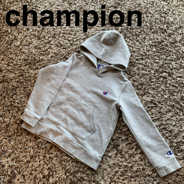 Champion(チャンピオン)のchampionパーカー キッズ/ベビー/マタニティのキッズ服男の子用(90cm~)(ジャケット/上着)の商品写真