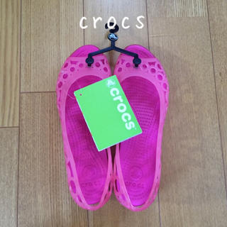 クロックス(crocs)の新品♡crocs アドリナ ピンク♡(サンダル)