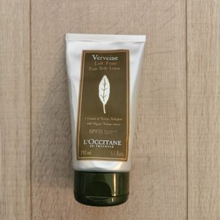 ロクシタン(L'OCCITANE)のロクシタン ヴァーベナ 日焼け止め乳液　VB UVフレッシュボディローション(日焼け止め/サンオイル)