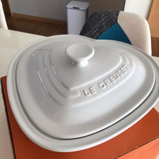 ルクルーゼ(LE CREUSET)のル・クルーゼ　大きめキャセロール　ハート型(容器)