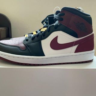 ナイキ(NIKE)のNIKE AIR JORDAN 1 DARK BEETROOT(スニーカー)