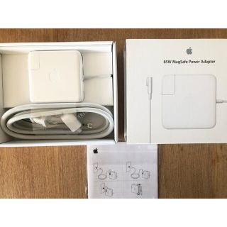 アップル(Apple)の【純正・新品】Apple Mac用 MagSafe 充電器 85W (バッテリー/充電器)