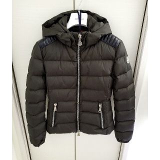 モンクレール(MONCLER)の国内正規品 MONCLER OIRON オイロン カーキ 1 M ショートダウン(ダウンジャケット)