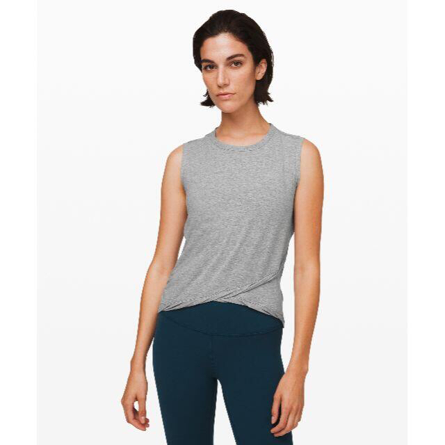 lululemon(ルルレモン)のlululemon ルルレモン Do the Twist Crop Tank スポーツ/アウトドアのトレーニング/エクササイズ(ヨガ)の商品写真