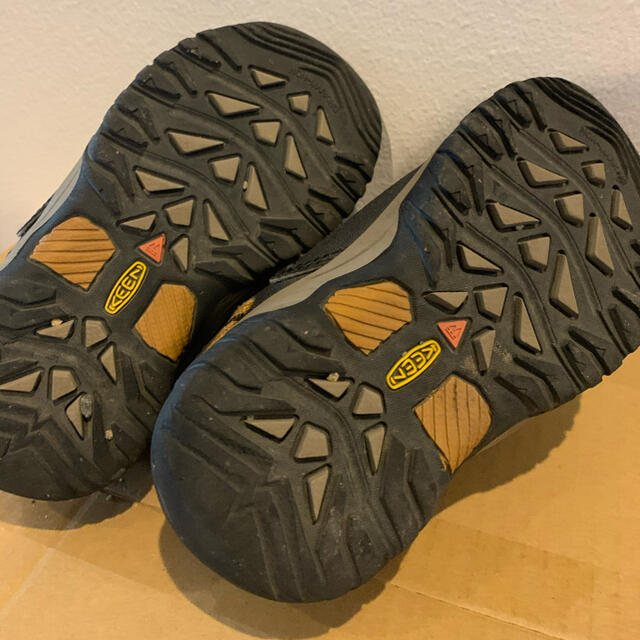 KEEN(キーン)のKEEN 15cm キッズスニーカー キッズ/ベビー/マタニティのキッズ靴/シューズ(15cm~)(スニーカー)の商品写真