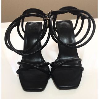 スライ(SLY)のCROSS TUBE HEEL SANDAL(サンダル)