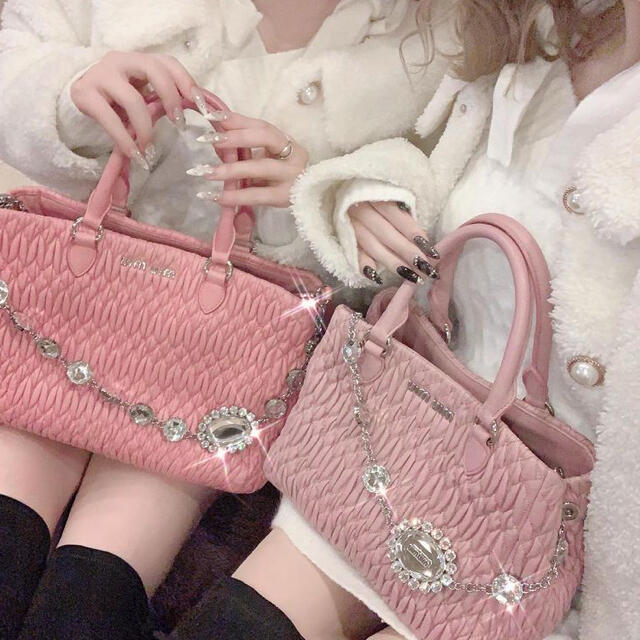 MIUMIU クリスタルナッパレザーハンドバッグ