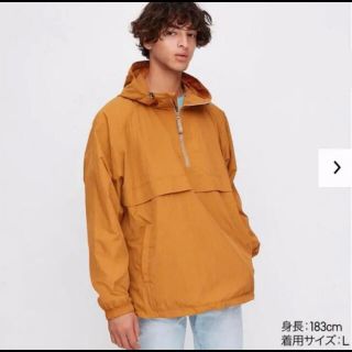 ユニクロ(UNIQLO)のUNIQLO ユニクロ　アノラックパーカー　マスタード(ナイロンジャケット)