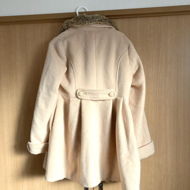 美品♡Aラインコート  ベージュ レディースのジャケット/アウター(ロングコート)の商品写真