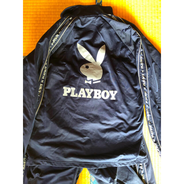 PLAYBOY(プレイボーイ)の【プレイボーイ】ジャージ、Mサイズ上下 メンズのトップス(ジャージ)の商品写真