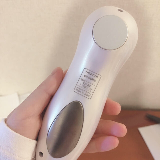 日立(ヒタチ)のHITACHI CM-N3000 保湿サポート器 スマホ/家電/カメラの美容/健康(フェイスケア/美顔器)の商品写真