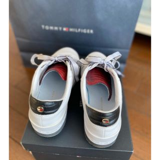 トミーヒルフィガー(TOMMY HILFIGER)のスニーカー(スニーカー)