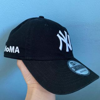 モマ(MOMA)のmoma newera キャップ(キャップ)