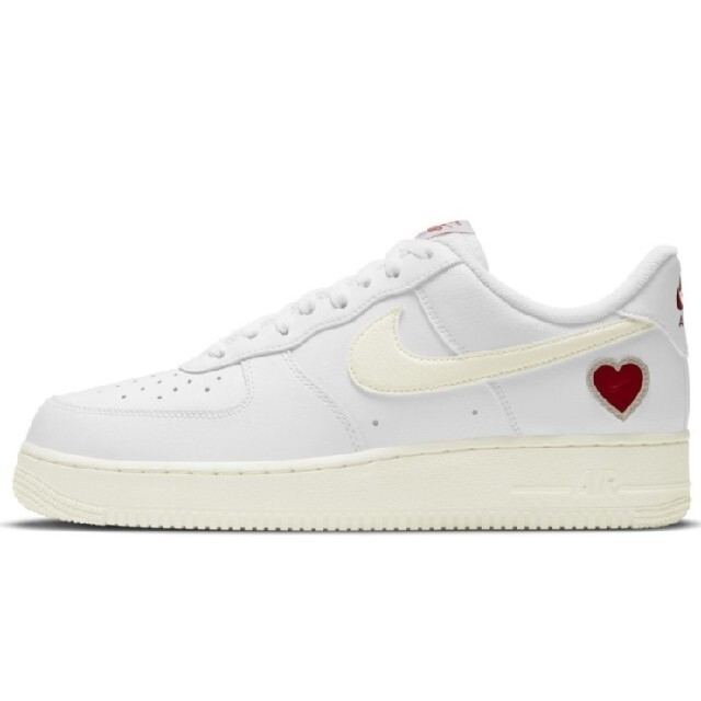 NIKE(ナイキ)の28.5cm❤NIKE AIR FORCE 1 "VALENTINE'S DAY メンズの靴/シューズ(スニーカー)の商品写真