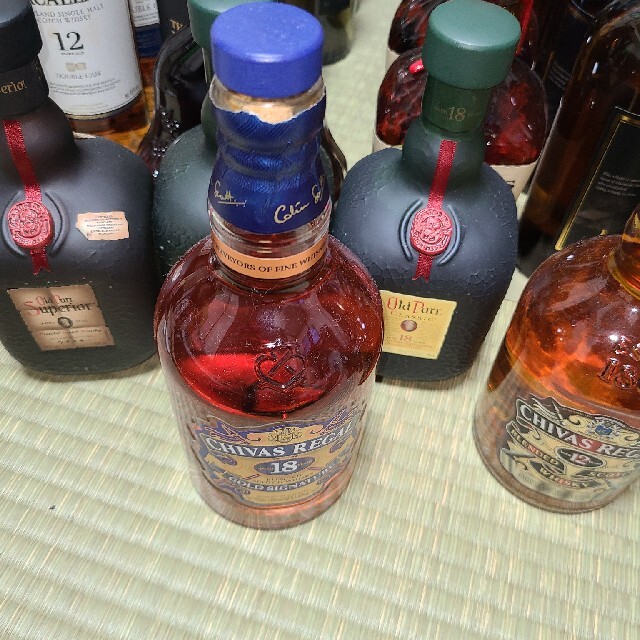 シーバス18年×4 食品/飲料/酒の酒(ウイスキー)の商品写真