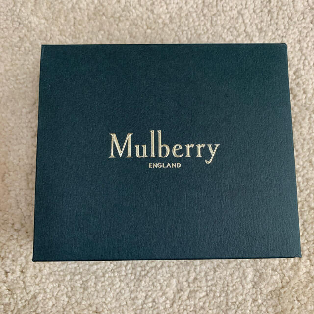 Mulberry(マルベリー)のエイミー様専用　新品未使用　Mulberry カードケース　黒 レディースのファッション小物(名刺入れ/定期入れ)の商品写真