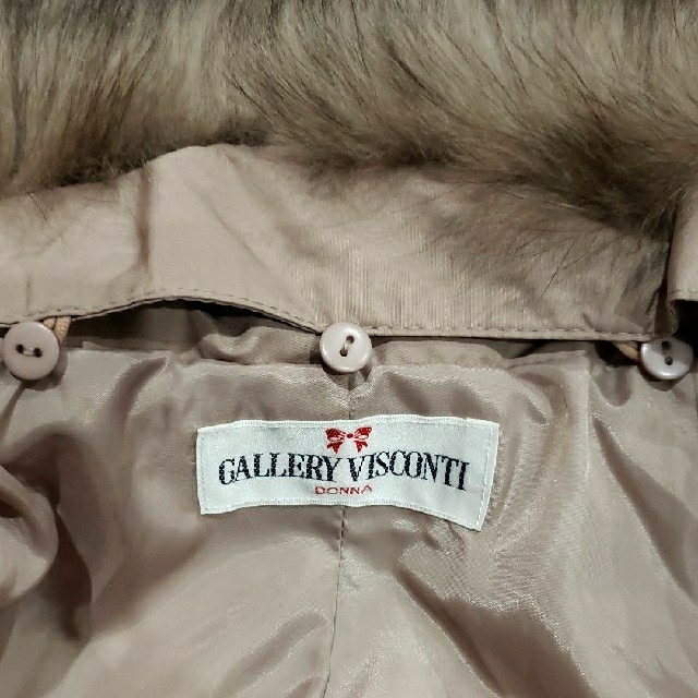 GALLERY VISCONTI(ギャラリービスコンティ)のギャラリービスコンティ❤毛皮ファー付きティアードフリルダウンコート《Lサイズ》 レディースのジャケット/アウター(ダウンコート)の商品写真