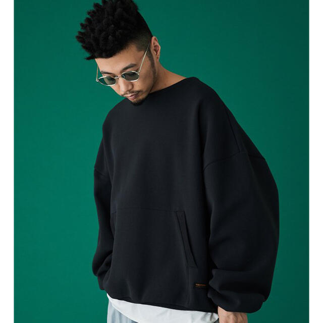 TIGHTBOOTH SMOOTH CREW (BLK) メンズのトップス(スウェット)の商品写真