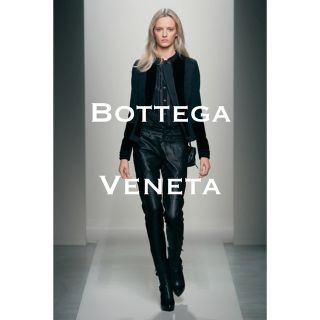 ボッテガヴェネタ(Bottega Veneta)の国内極美品■BOTTEGA/ボッテガ/ベロアジャケット・ブルゾン/シルク/花柄(ノーカラージャケット)