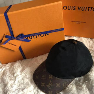 ルイヴィトン(LOUIS VUITTON)の美品 ルイヴィトン　ウパ　キャップ　2020AW　帽子　Ｍサイズ(キャップ)