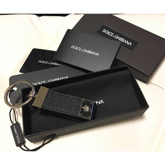 新品未使用✨】D&G キーリング 宅配 8280円 noxcapital.de