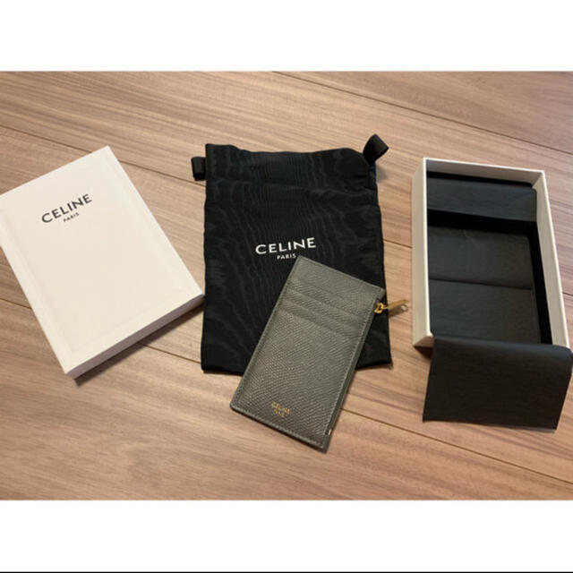 最終お値下げ　CELINE ジップカードホルダー　グレー43200円付属品