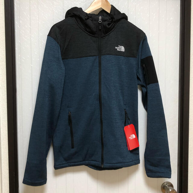 THE NORTH FACE(ザノースフェイス)のkor様専用　　新品　ノースフェイス  Tech Emilio メンズのジャケット/アウター(マウンテンパーカー)の商品写真