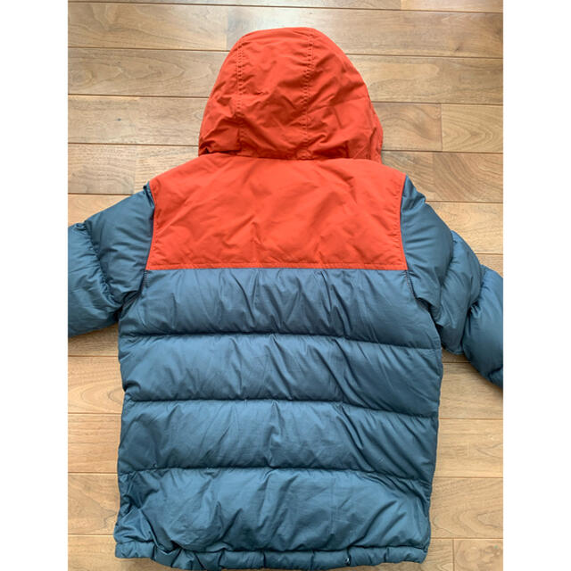 patagonia(パタゴニア)のパタゴニアキッズダウンL12 キッズ/ベビー/マタニティのキッズ服男の子用(90cm~)(ジャケット/上着)の商品写真