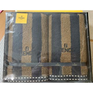 FENDI - 【新品】FENDI フェイスタオル2枚の通販 by tomami