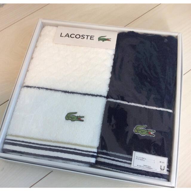 LACOSTE(ラコステ)のこつさん様専用 LACOSTE タオル インテリア/住まい/日用品の日用品/生活雑貨/旅行(タオル/バス用品)の商品写真