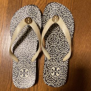 トリーバーチ(Tory Burch)のトリーバーチビーチサンダル23.5cm(ビーチサンダル)