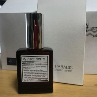 オゥパラディ(AUX PARADIS)のAUX PARADIS Winter berry(香水(女性用))