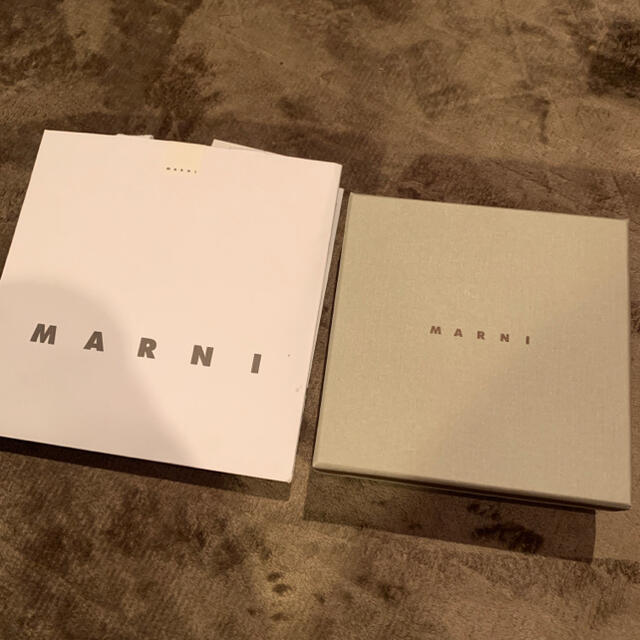 Marni (空太様専用)の通販 by hikari’s shop｜マルニならラクマ - marni 財布 新品高品質