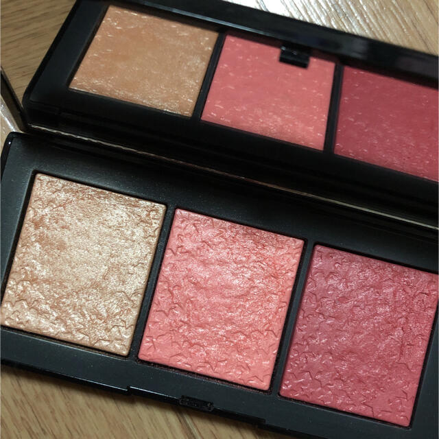 NARS(ナーズ)のNARS スターシーン チークパレット 限定品 コスメ/美容のベースメイク/化粧品(チーク)の商品写真